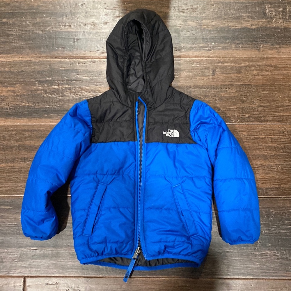North Face Toddler Jacket 4T - reversible blue & black, gray.